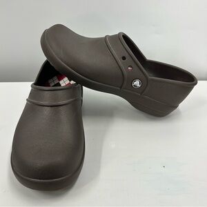 CROCS Womens Neria Pro II Brown Round Toe Slip On Clog Shoes Size 9